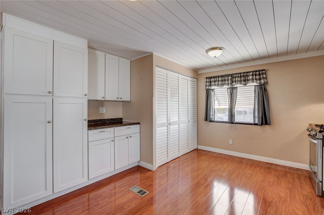 3472 Katmai Drive Las Vegas NV 89122