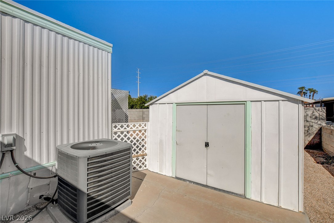 3472 Katmai Drive Las Vegas NV 89122