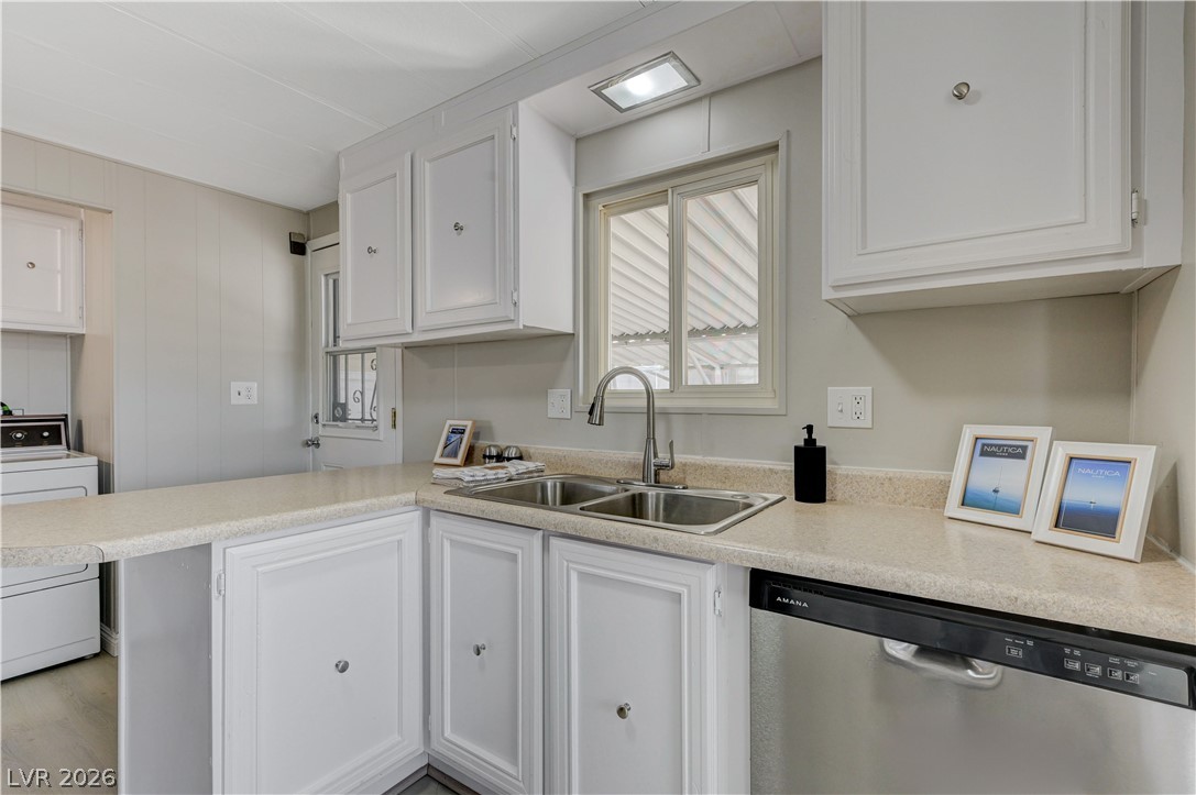 3652 Katmai Drive Las Vegas NV 89122