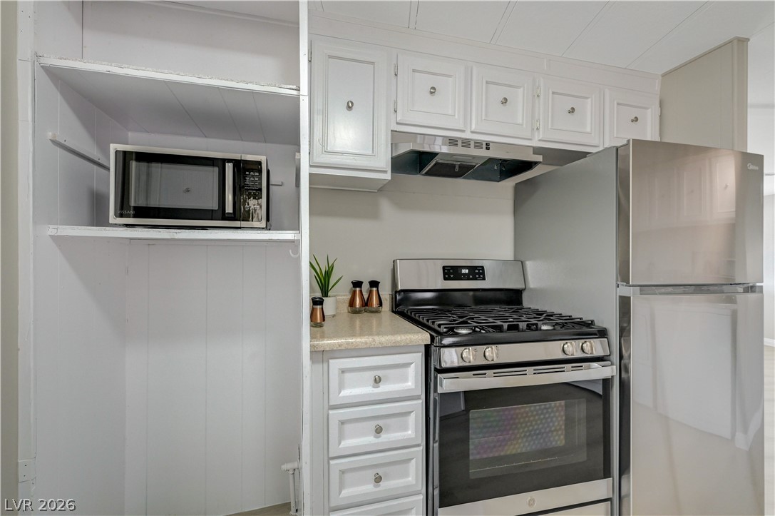 3652 Katmai Drive Las Vegas NV 89122