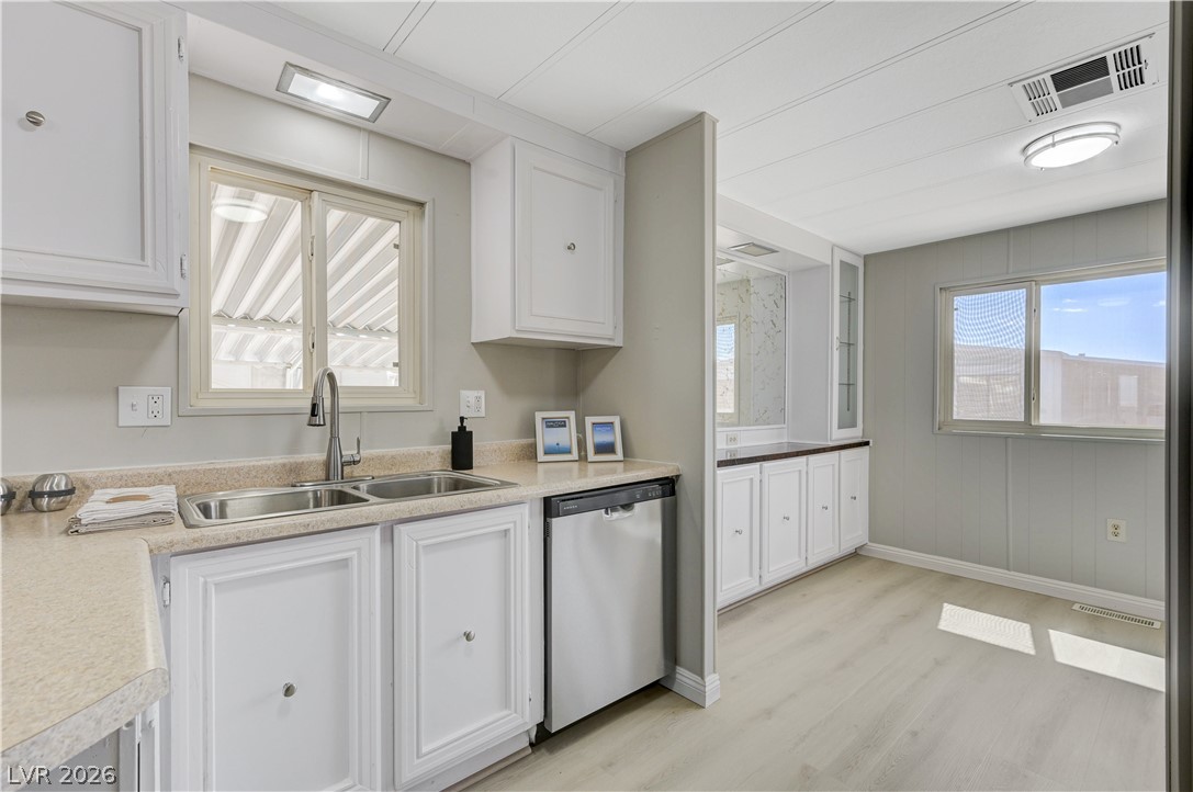 3652 Katmai Drive Las Vegas NV 89122