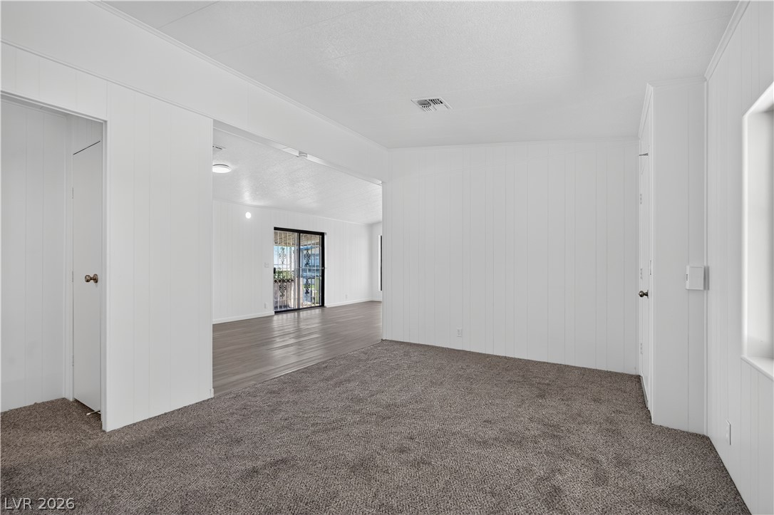 5048 Royal Avenue Las Vegas NV 89103