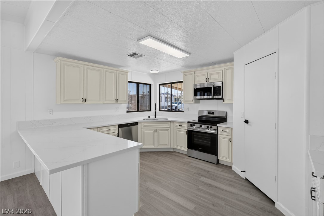 5048 Royal Avenue Las Vegas NV 89103