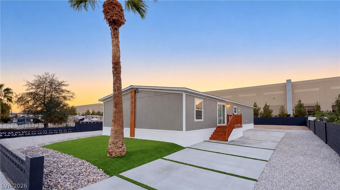 4538 Crystal Peak Drive Las Vegas NV 89115
