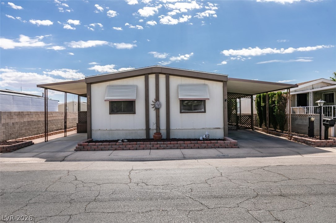 3338 Ewa Beach Drive Las Vegas NV 89122