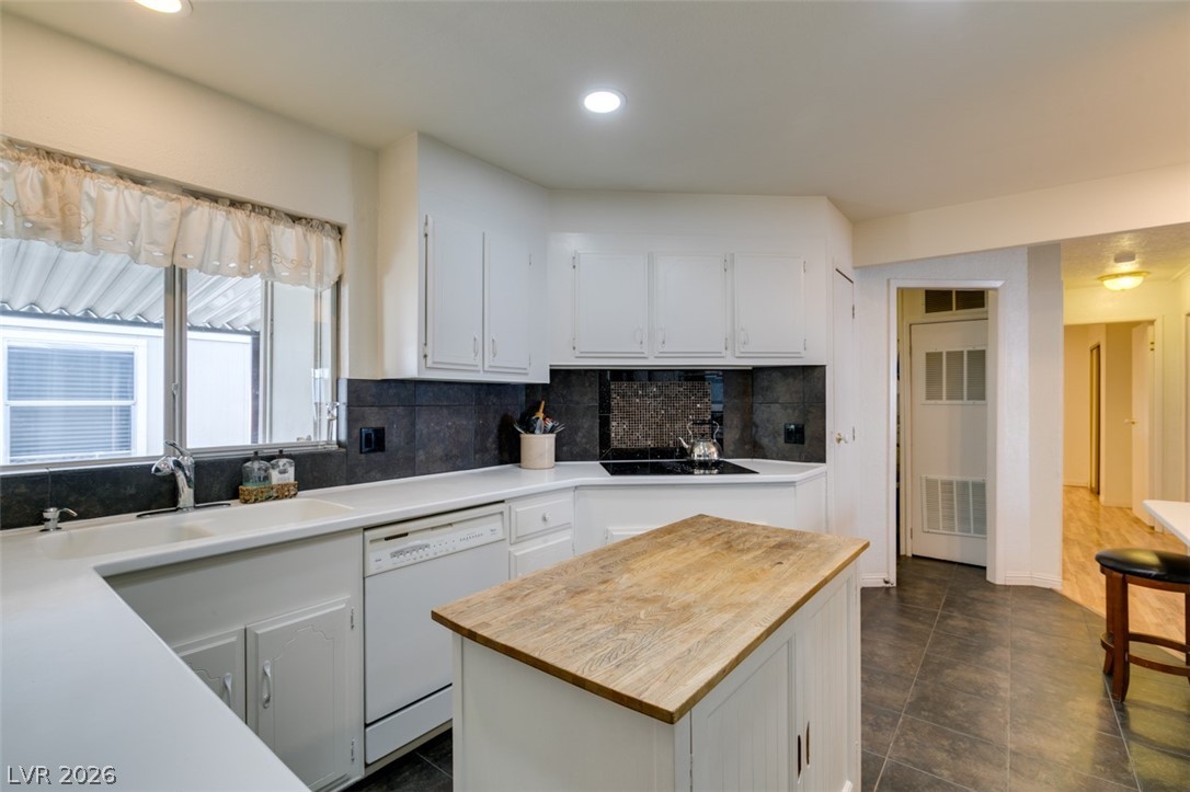3338 Ewa Beach Drive Las Vegas NV 89122