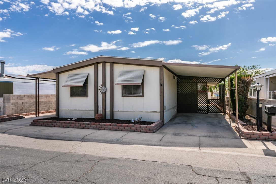 3338 Ewa Beach Drive Las Vegas NV 89122