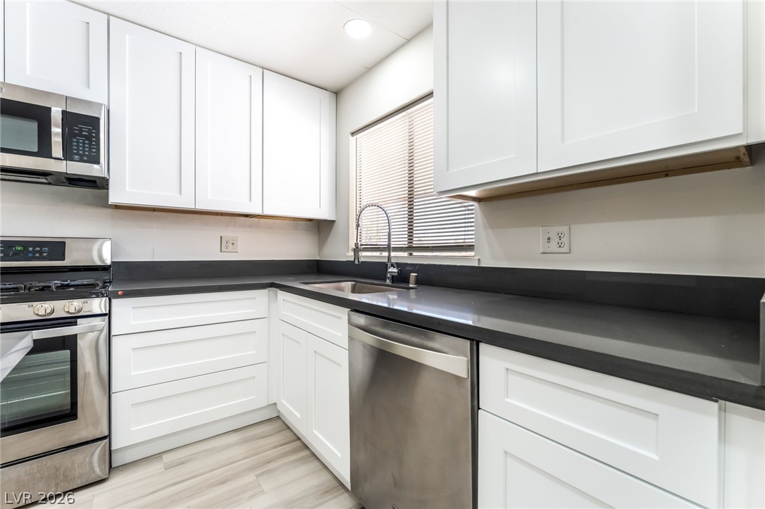 6437 Delphinium Avenue Las Vegas NV 89108