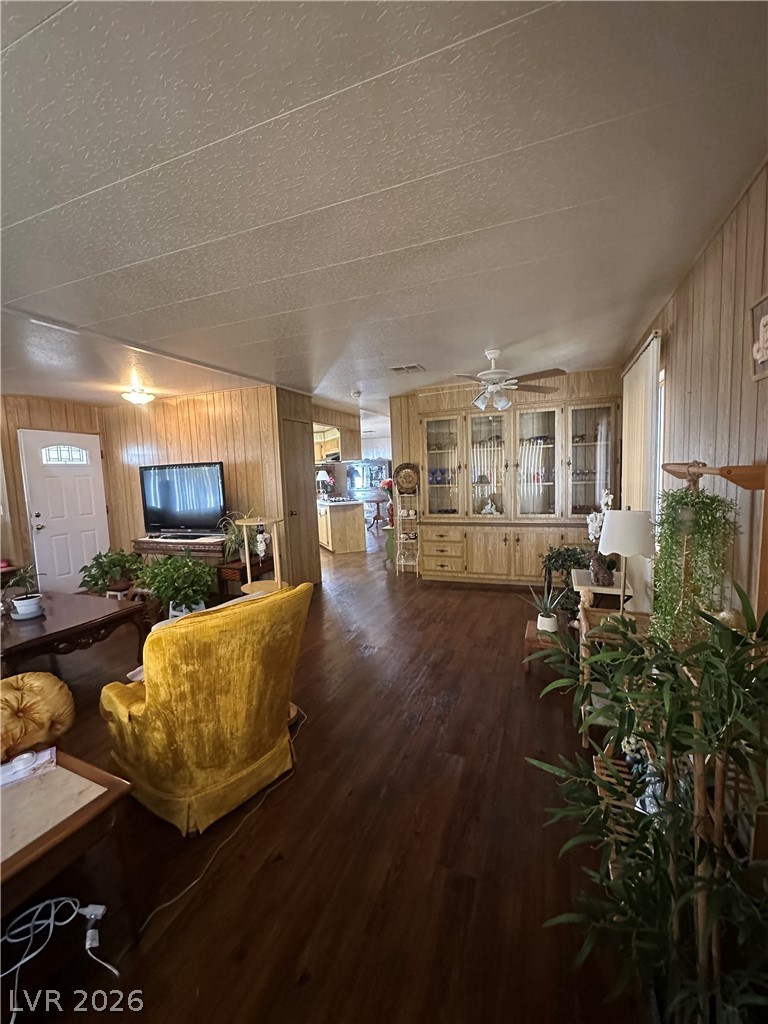 5073 Ridge Avenue Las Vegas NV 89103