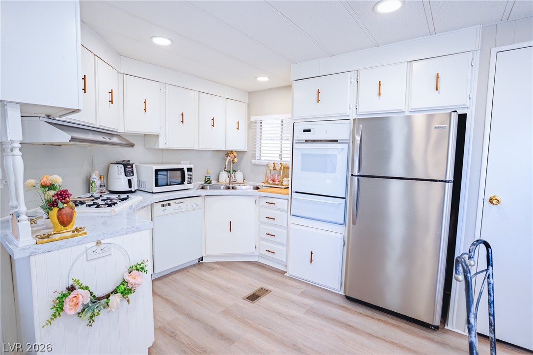 4577 Royal Ridge Boulevard 131 Las Vegas NV 89103