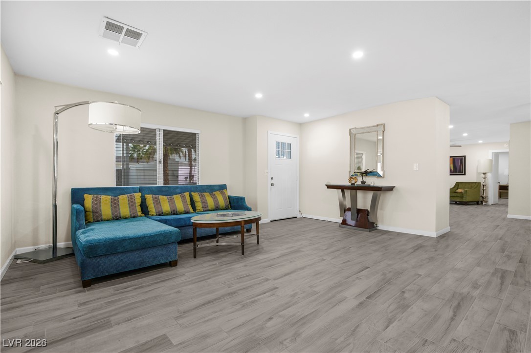4955 Ridge Avenue Las Vegas NV 89103