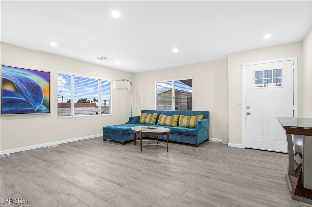 4955 Ridge Avenue Las Vegas NV 89103