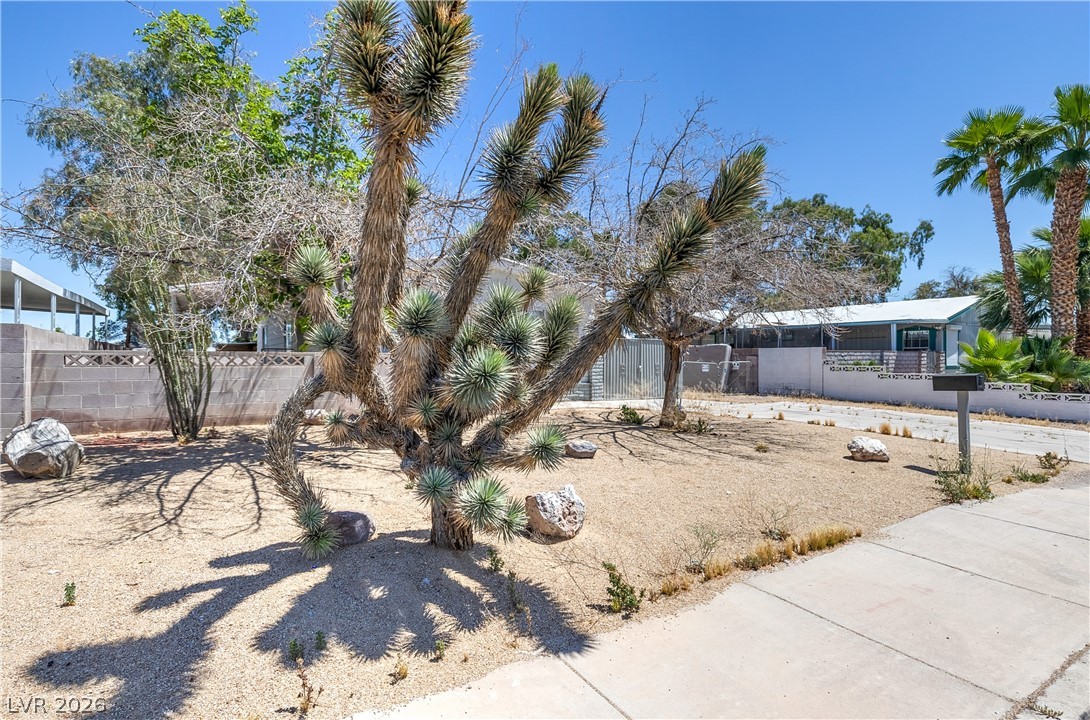 3650 Arbolado Drive Las Vegas NV 89121