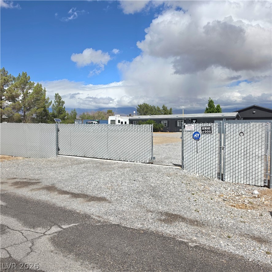 641 South Woodchips Road Pahrump NV 89048