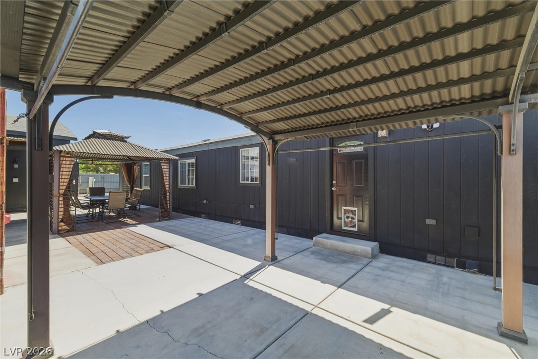 641 South Woodchips Road Pahrump NV 89048