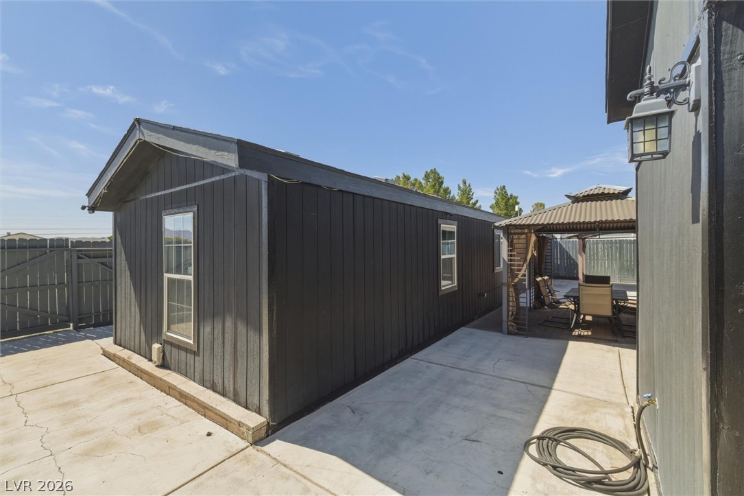 641 South Woodchips Road Pahrump NV 89048