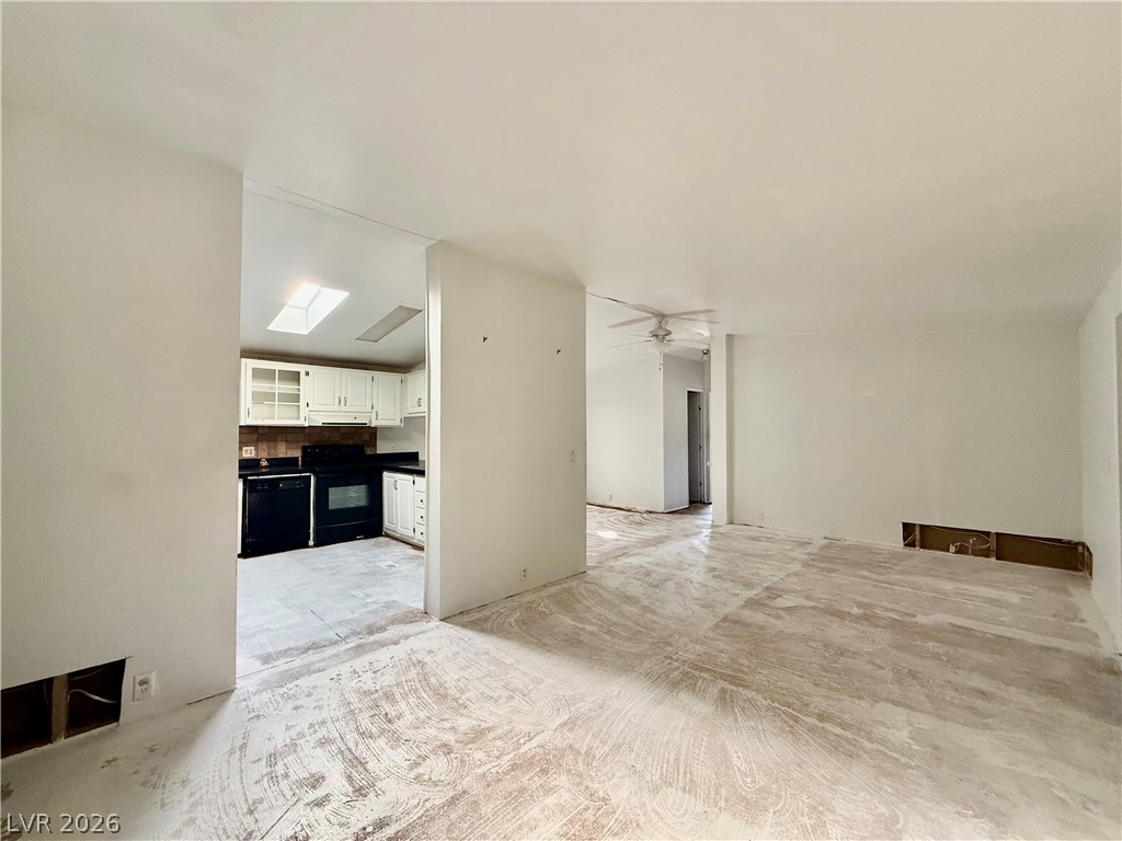 6821 Surrey Lane Pahrump NV 89048