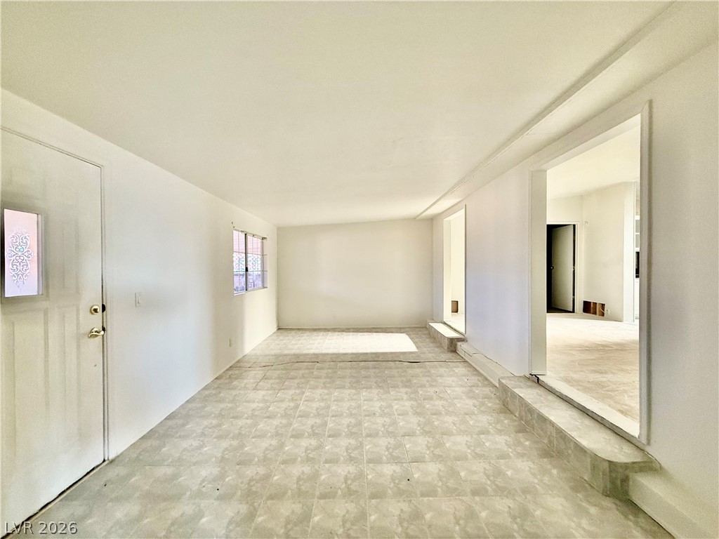 6821 Surrey Lane Pahrump NV 89048