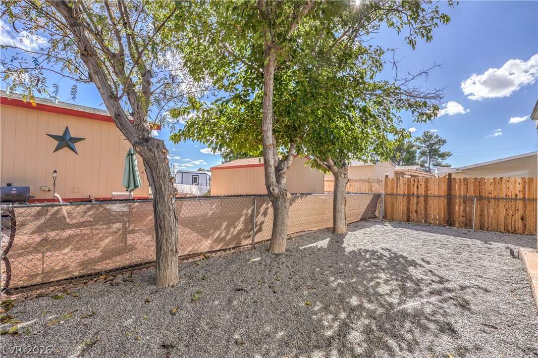 71 Tonopah Trail Pahrump NV 89048