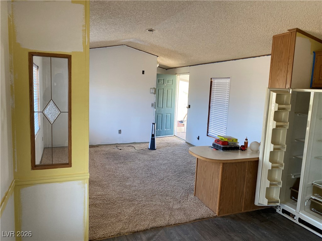 281 West Ellendale Street Pahrump NV 89048