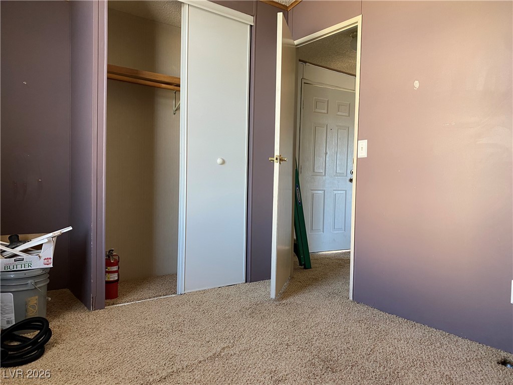 281 West Ellendale Street Pahrump NV 89048