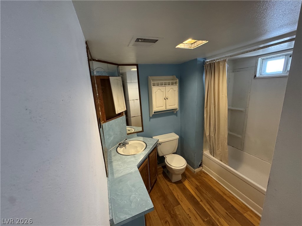 6124 Great Smoky Avenue Las Vegas NV 89156