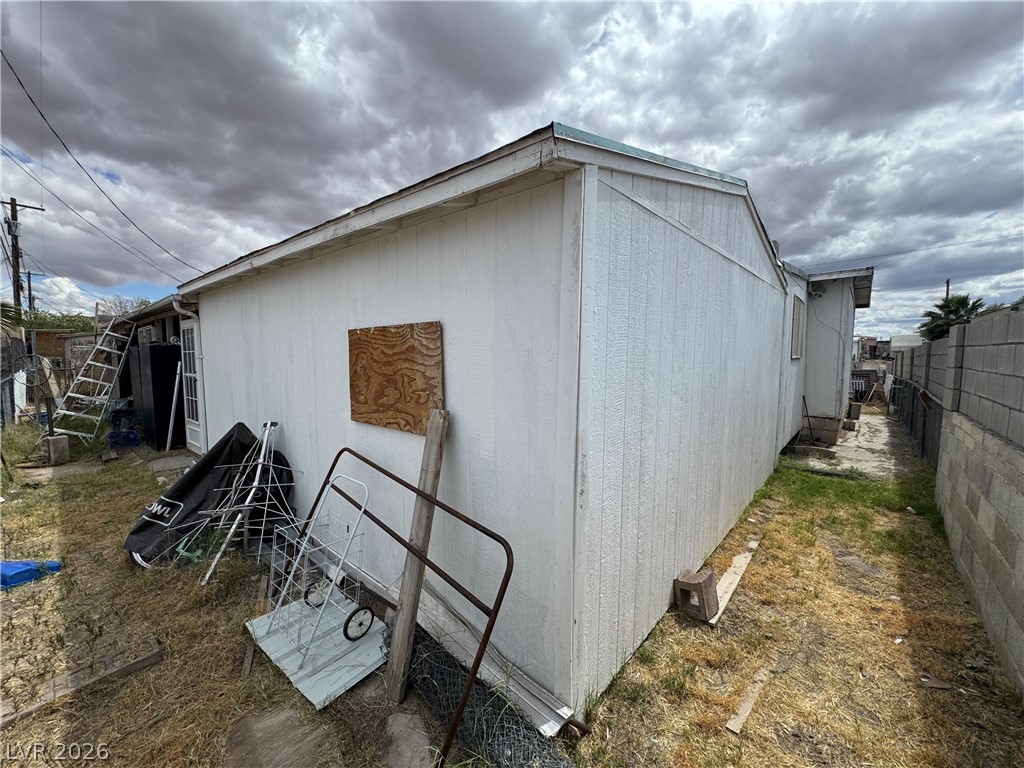 6124 Great Smoky Avenue Las Vegas NV 89156