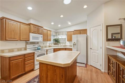 881 Montecito Drive Pahrump NV 89048