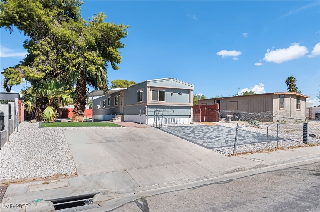 3220 Orr Avenue North Las Vegas NV 89030