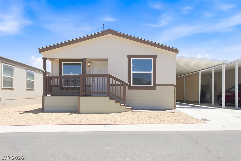 367 Myrtle Beach Street Pahrump NV 89048