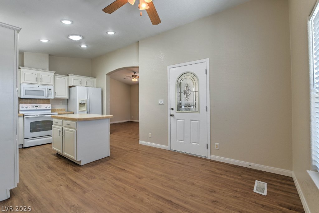 380 Bel Air Avenue Pahrump NV 89048