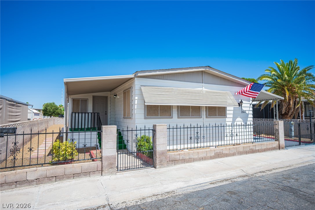 3522 Isle Royale Drive Las Vegas NV 89122