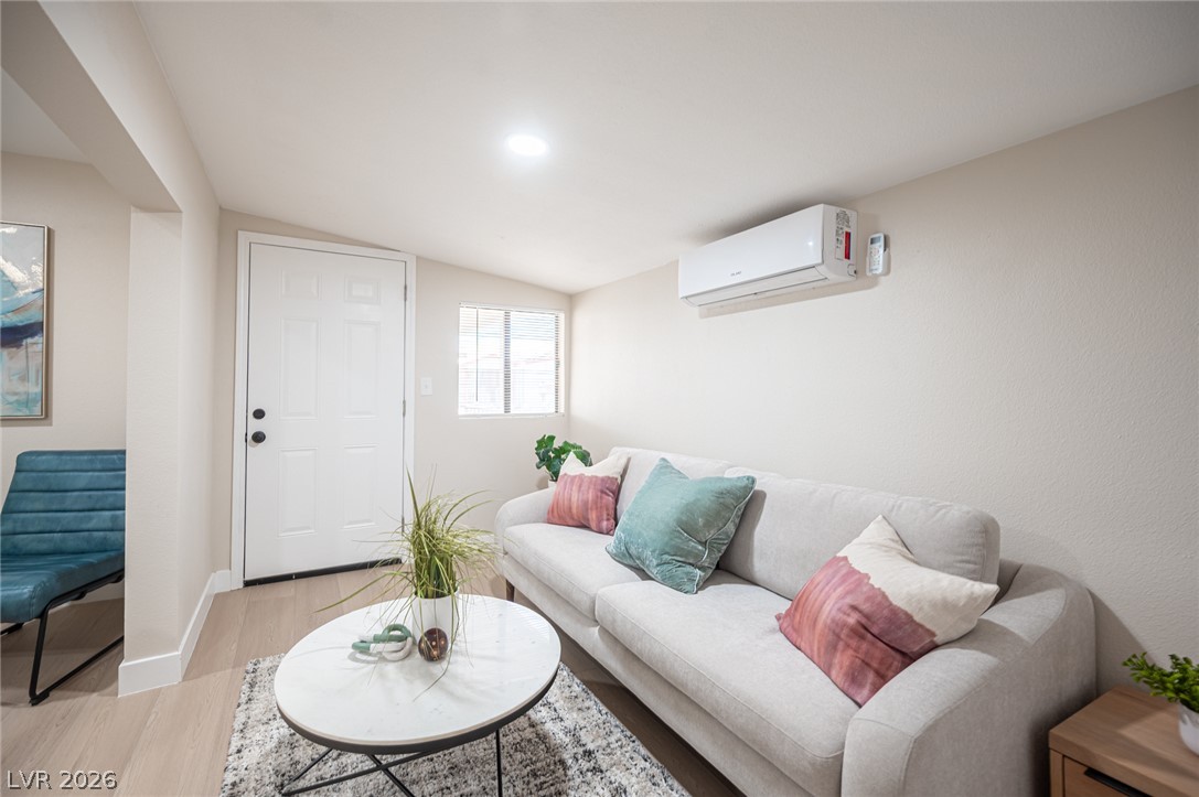 3522 Isle Royale Drive Las Vegas NV 89122