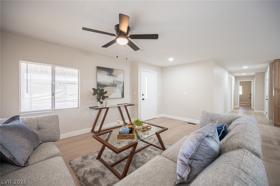 3522 Isle Royale Drive Las Vegas NV 89122