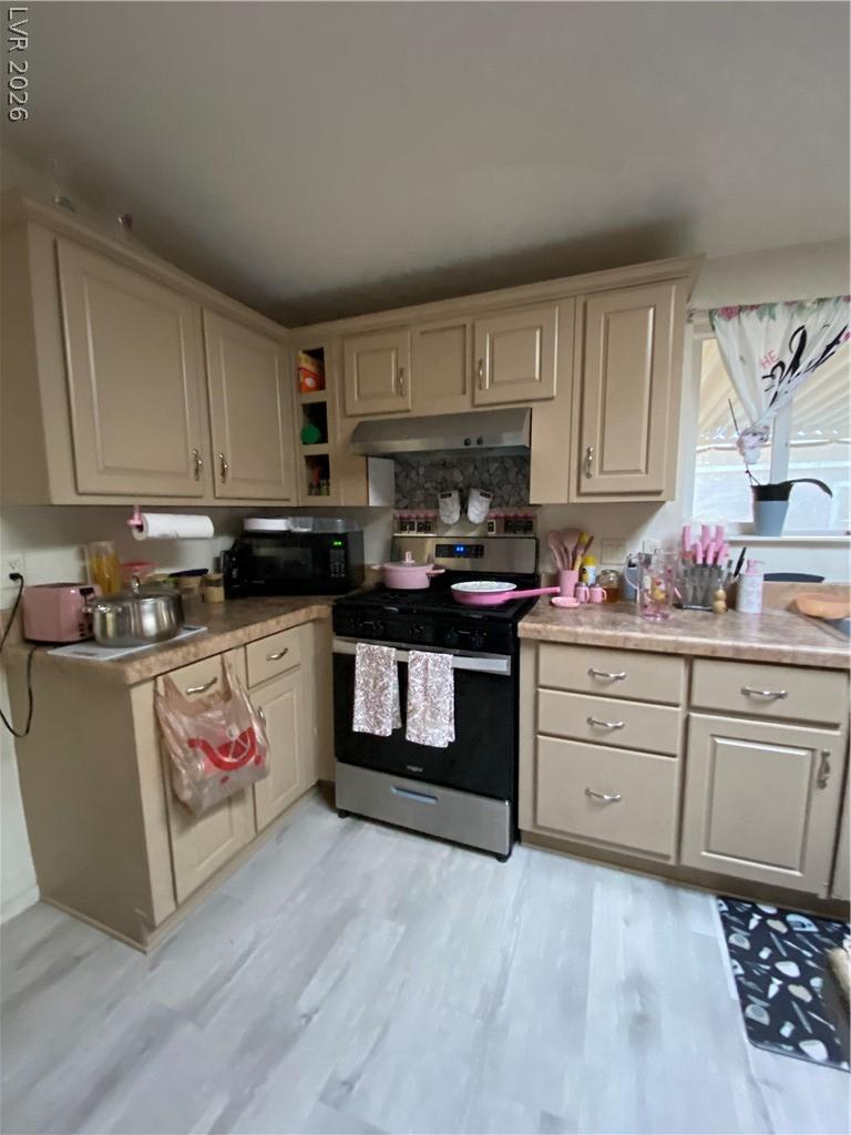 5621 Tahoe Drive Las Vegas NV 89142