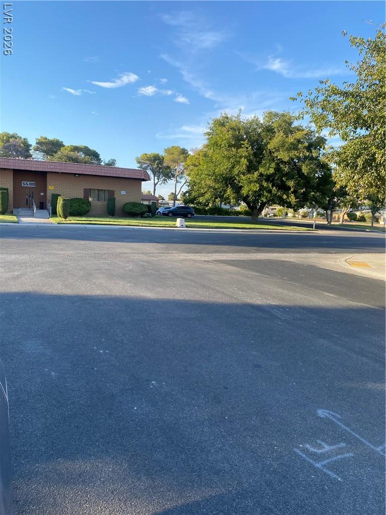 5621 Tahoe Drive Las Vegas NV 89142