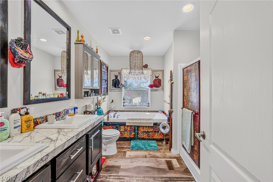 4031 East Cheyenne Way Pahrump NV 89061