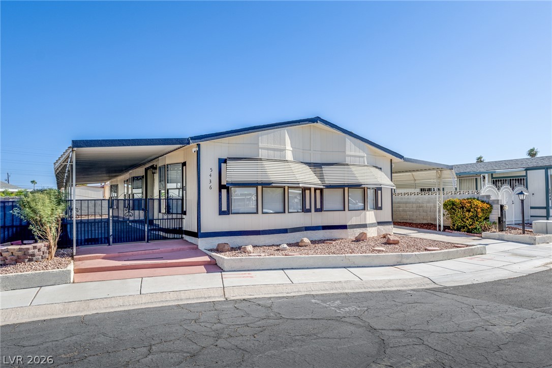 5436 Tres Piedras Road Las Vegas NV 89122