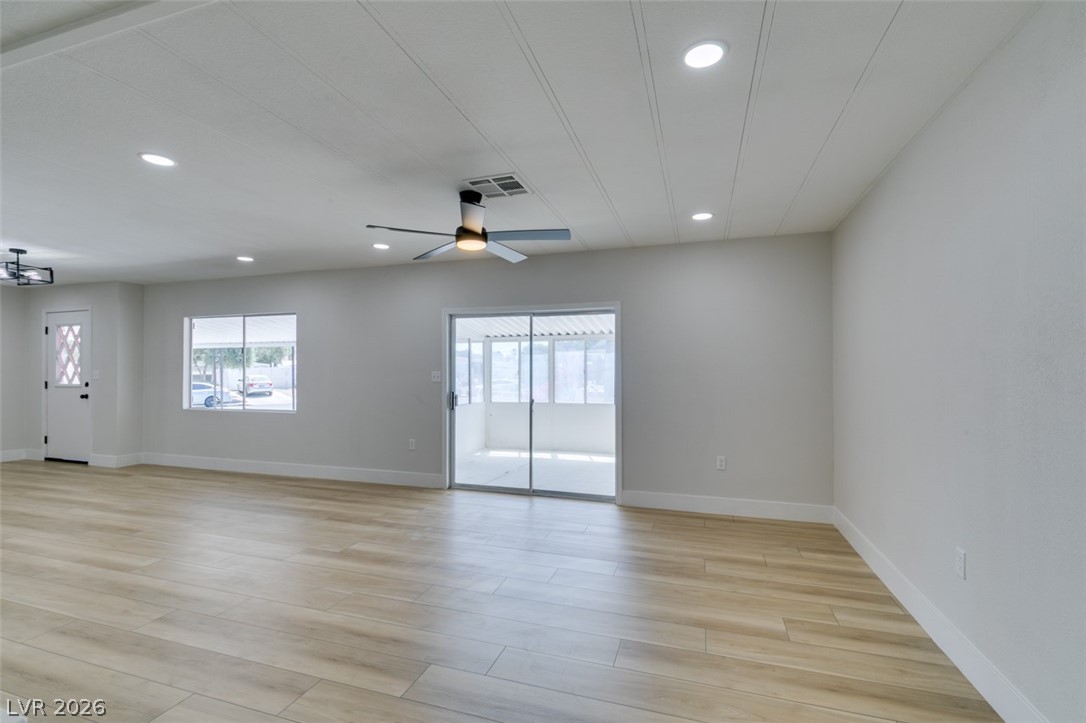 253 Sir Phillip Street Las Vegas NV 89110