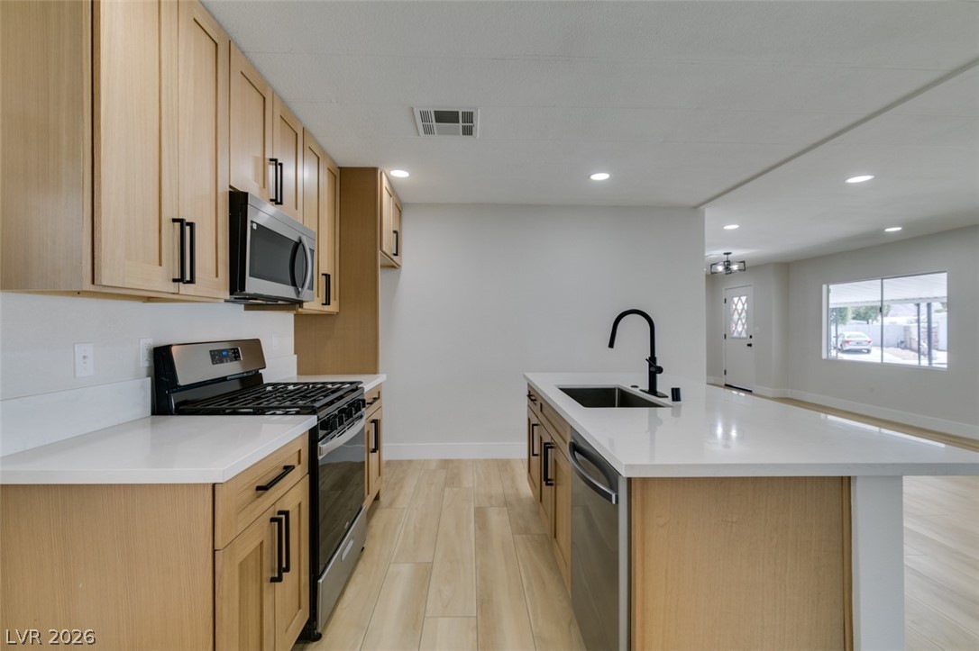 253 Sir Phillip Street Las Vegas NV 89110