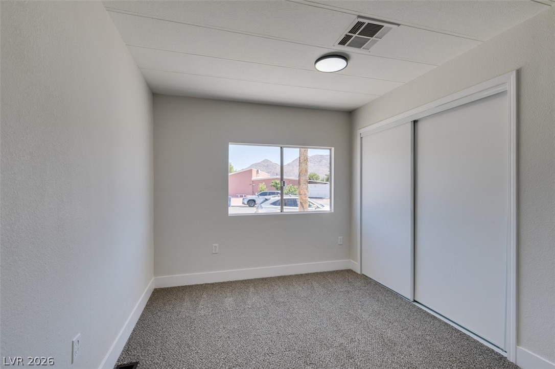 253 Sir Phillip Street Las Vegas NV 89110