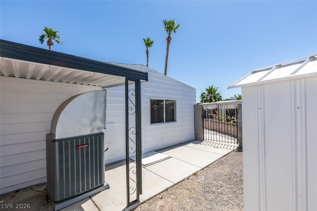 253 Sir Phillip Street Las Vegas NV 89110