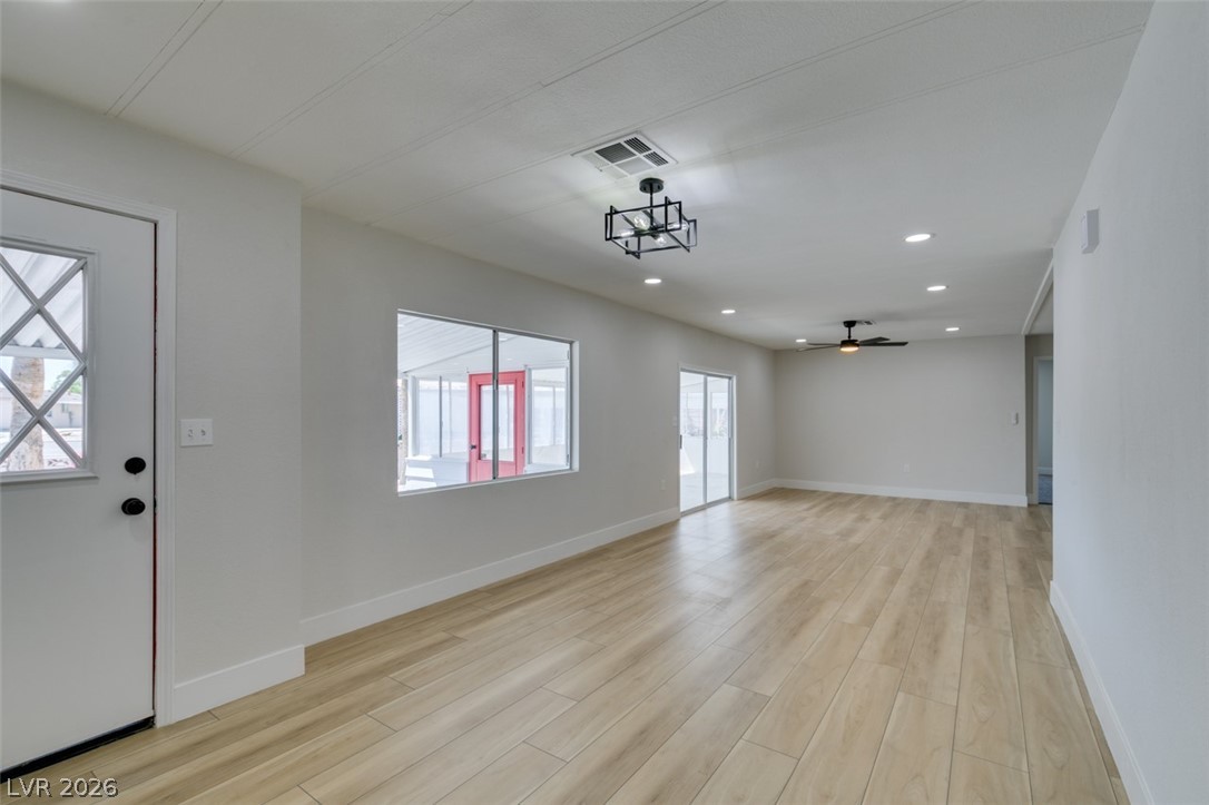 253 Sir Phillip Street Las Vegas NV 89110