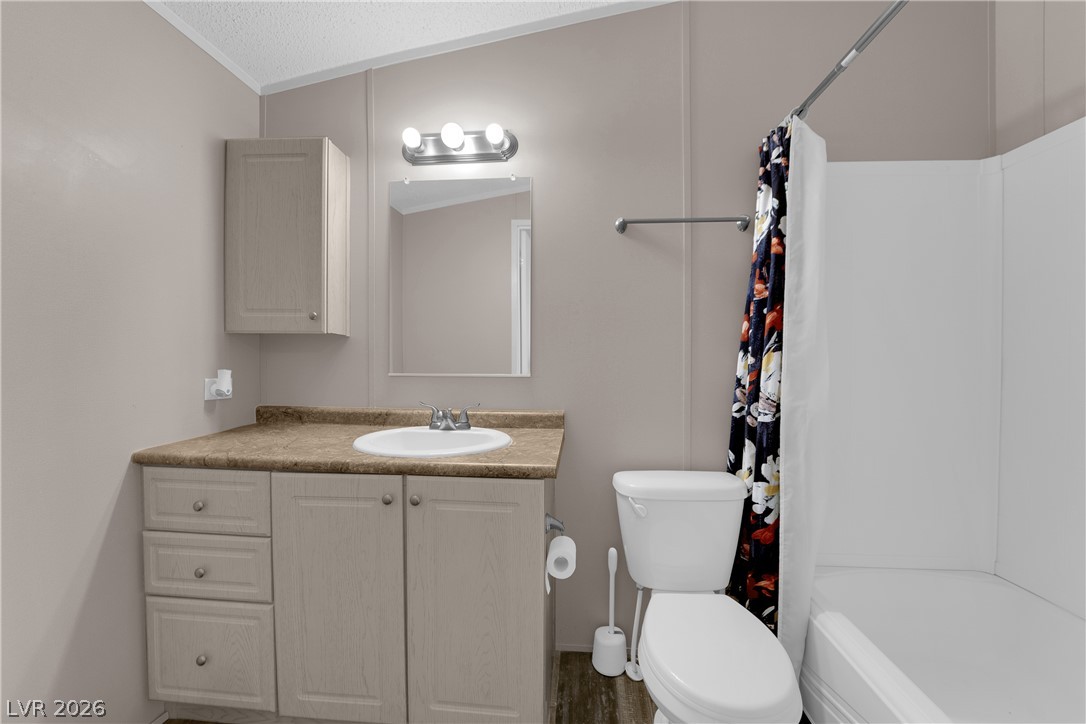 5240 Los Pinos Street Las Vegas NV 89122