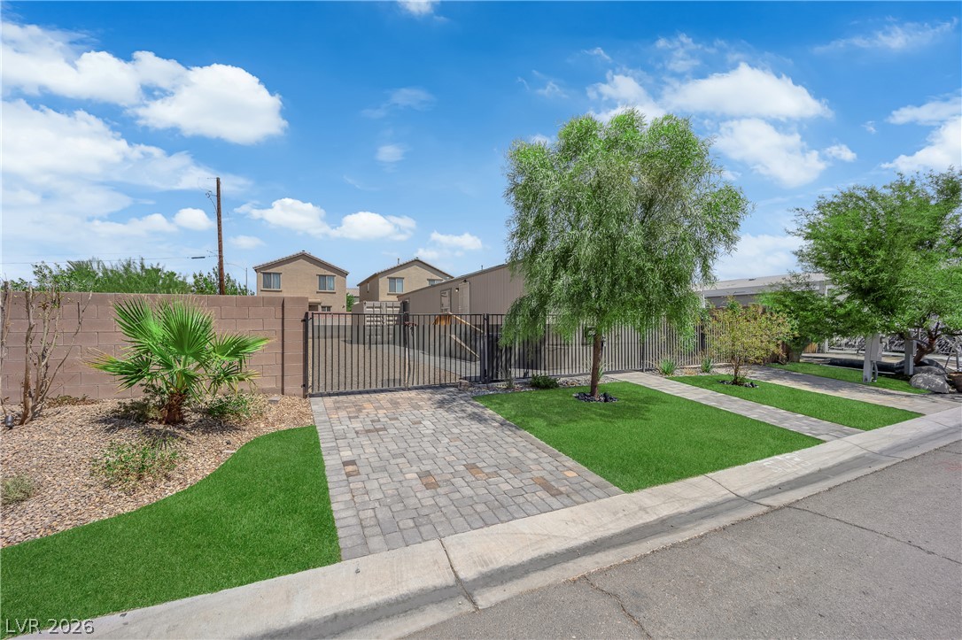 5240 Los Pinos Street Las Vegas NV 89122