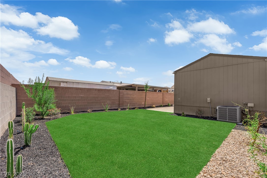 5240 Los Pinos Street Las Vegas NV 89122