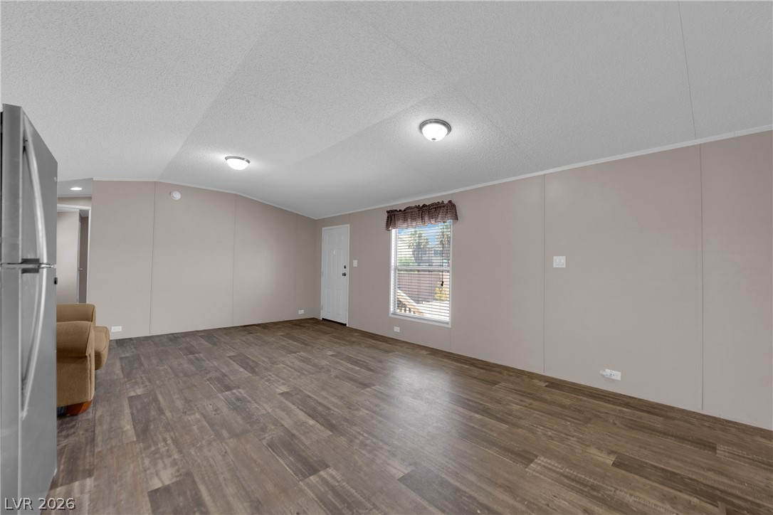 5240 Los Pinos Street Las Vegas NV 89122