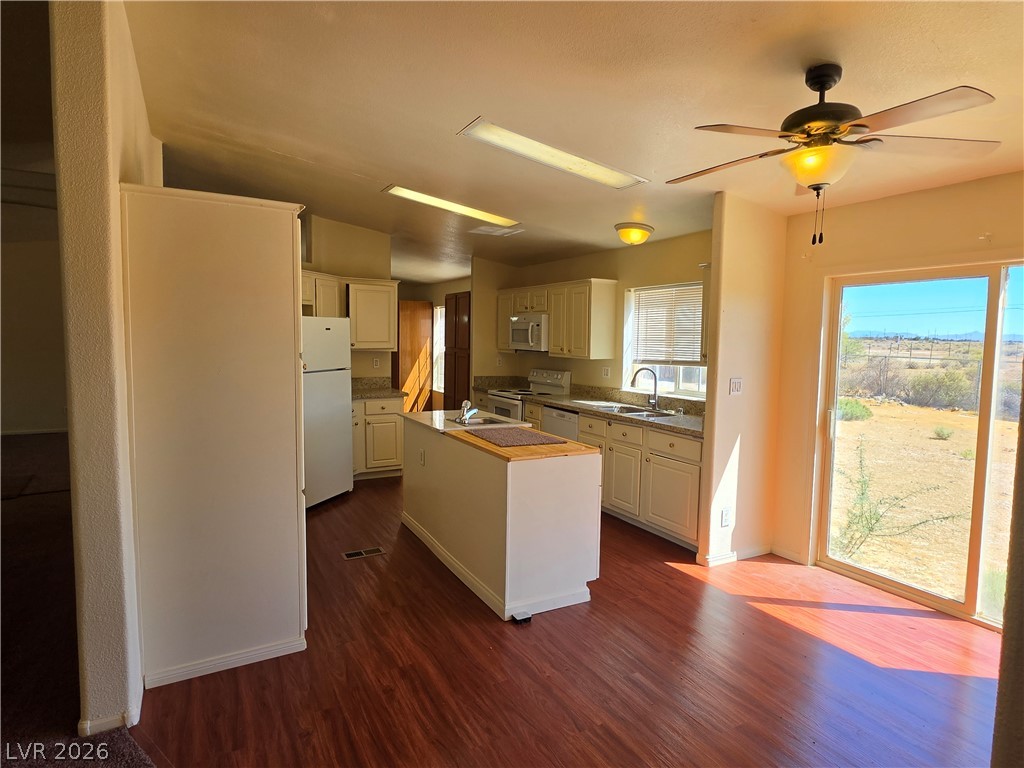 221 West Starlight Drive 2 Pahrump NV 89048
