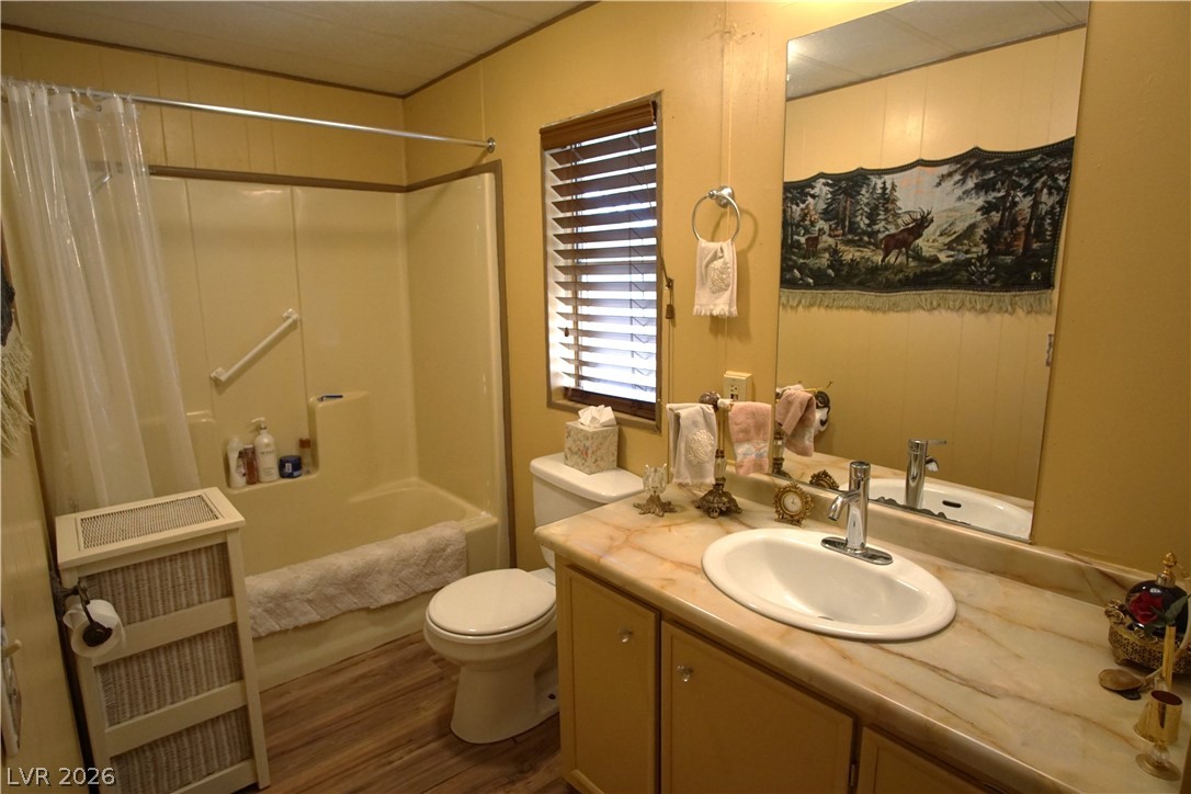 3392 Jewel Cave Drive Las Vegas NV 89122