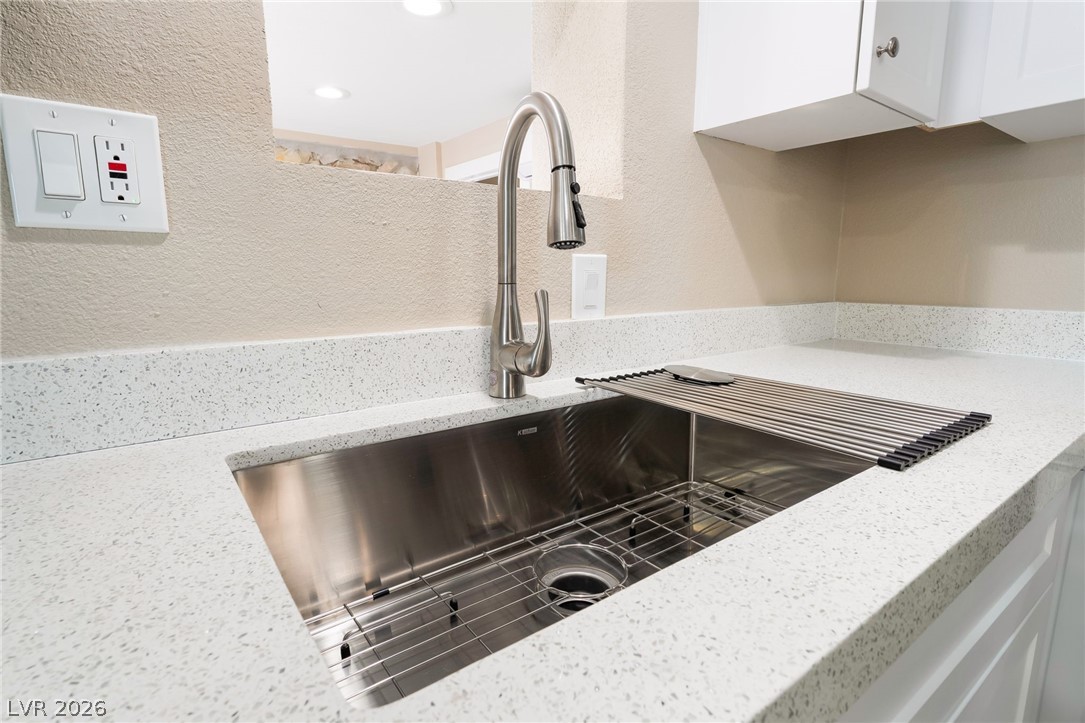 5402 Tahoe Drive Las Vegas NV 89142